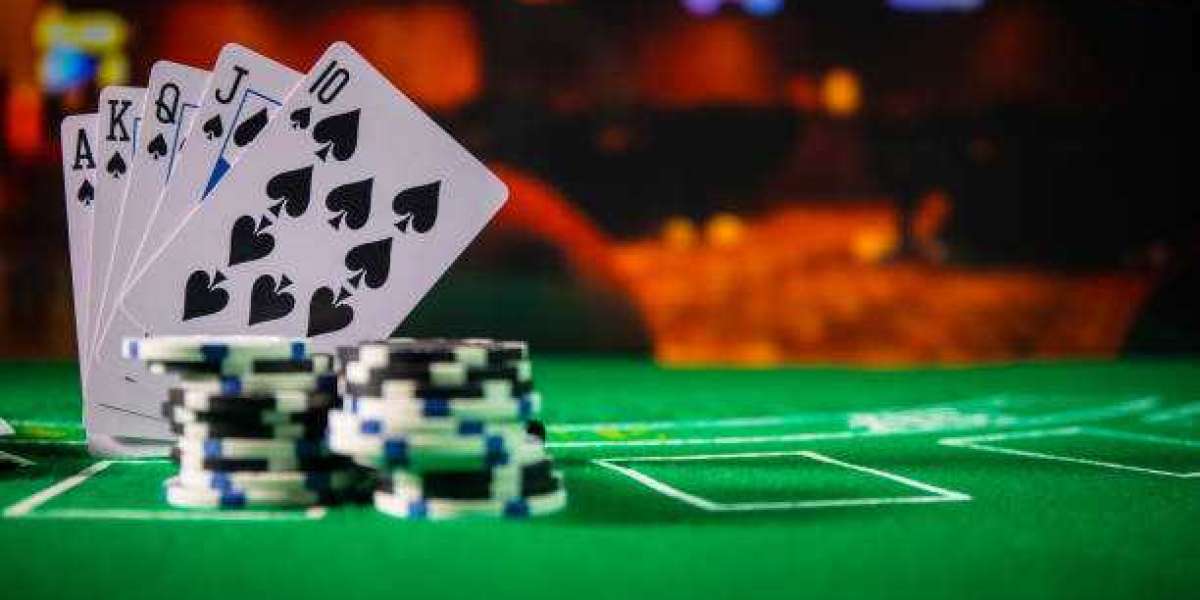 The Evolution of Online Casino Bonuses: Strategies for Maximizing Player Value in 2025